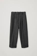 COS geplooide broek in wolmix., Kleding | Dames, Maat 38/40 (M), COS, Nieuw, Ophalen of Verzenden