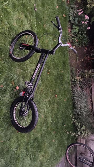 Trial bike beschikbaar voor biedingen