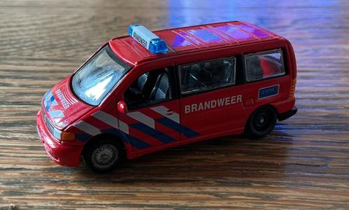 Mercedes benz Vito Bus Brandweerwagen 7 CM, Hobby en Vrije tijd, Modelauto's | Overige schalen, Gebruikt, Auto, Ophalen