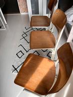 School stoelen, Huis en Inrichting, Stoelen, Ophalen, Gebruikt, Bruin, Drie