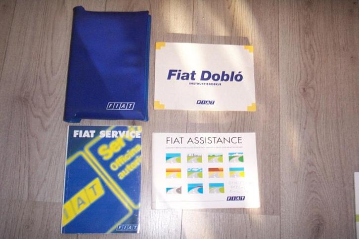 Gebruikershandleiding +div FIAT DOBLO  2000/2005, Auto diversen, Handleidingen en Instructieboekjes, Ophalen of Verzenden