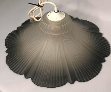 Prachtige Vintage Bloem Hanglamp met Grijsgradient - Glas beschikbaar voor biedingen