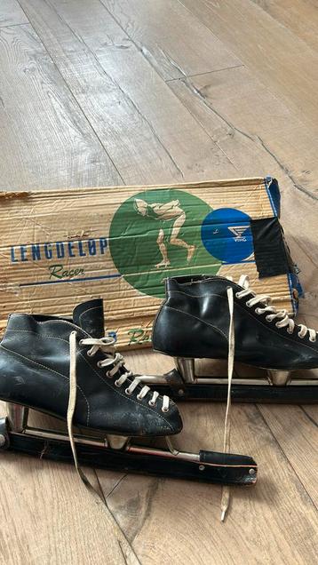 Schaatsen (noren) beschikbaar voor biedingen