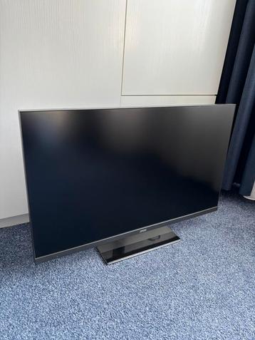 MSI scherm zeer netjes ! beschikbaar voor biedingen