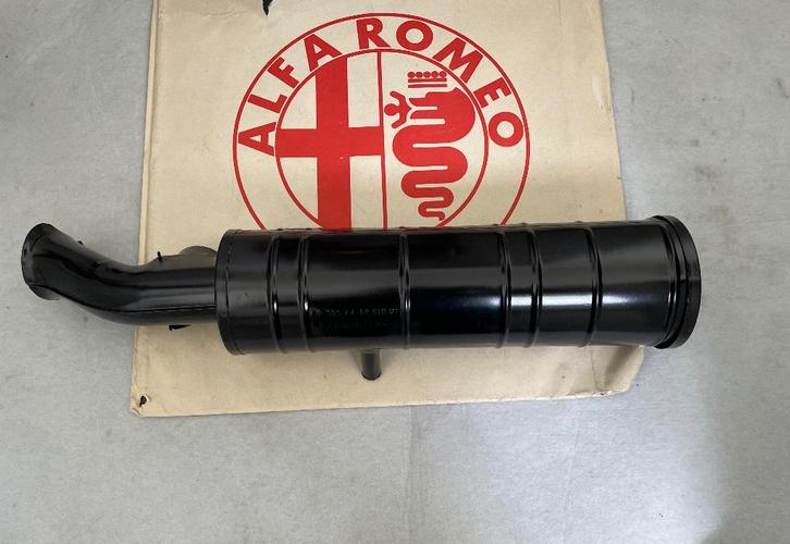 Alfa Romeo 105 Giulia luchtfilterbehuizing gerestaureerd, Auto-onderdelen, Brandstofsystemen, Alfa Romeo, Gebruikt, Ophalen of Verzenden