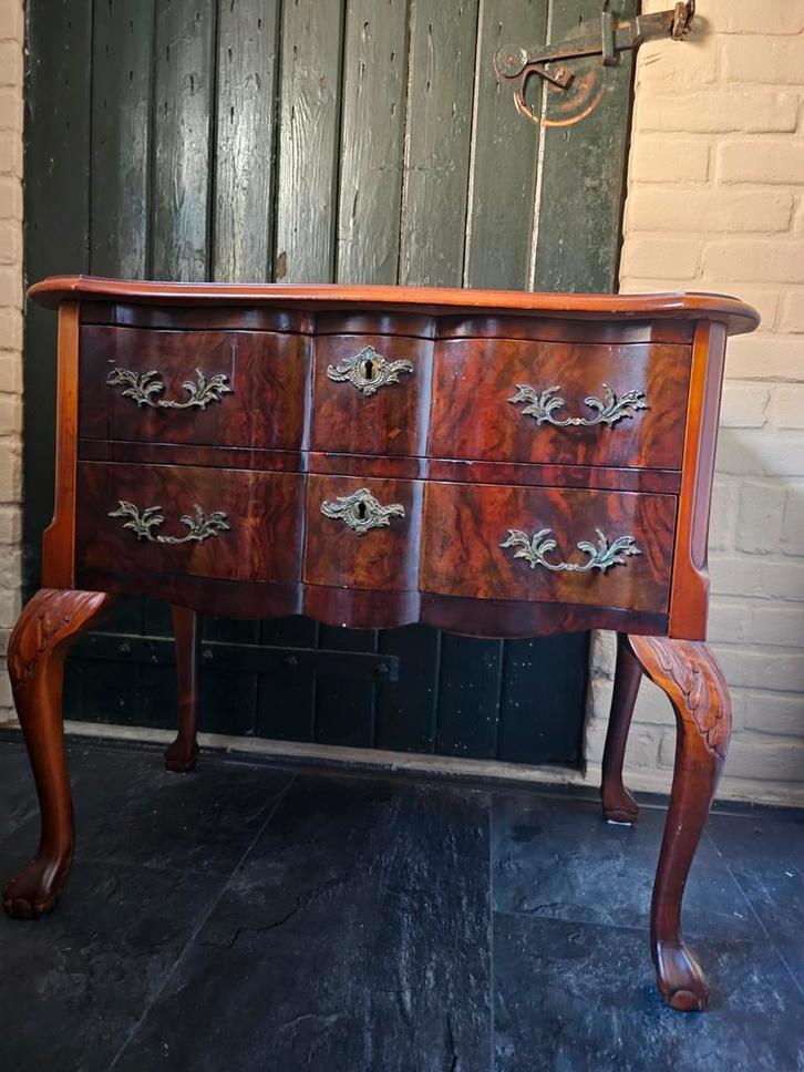 Notenhouten kastje commode ladenkastje, Antiek en Kunst, Antiek | Meubels | Kasten, Ophalen