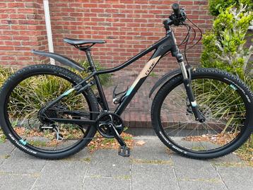 Cube access mountainbike 24 versnellingen schijfremmen  beschikbaar voor biedingen