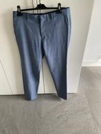 Hugo Boss licht geruite blauwe pantalon in maat 52, Maat 52/54 (L), Blauw, Ophalen of Verzenden, Zo goed als nieuw