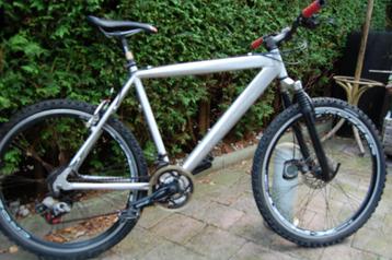 Hardtail aluminum Mountain Bike jaren '90 origineel! beschikbaar voor biedingen