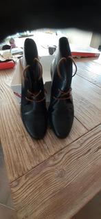 Laarsjes, Ophalen of Verzenden, Zo goed als nieuw, Schoenen