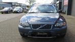 Volvo V70 Cross Country 2.4 T Comfort Line, Auto's, Volvo, Origineel Nederlands, Te koop, 5 stoelen, Benzine