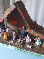 Kerststal met figuren, Antiek en Kunst, Ophalen of Verzenden