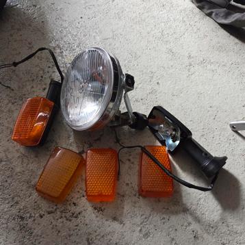 Koplamp en knipperlichten Honda CBX beschikbaar voor biedingen