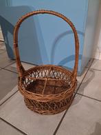 Flessenmand voor 4 flessen met handvat rieten gevlochten, Huis en Inrichting, Woonaccessoires | Schalen en Manden, Gebruikt, Mand