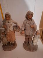 Terracotta beeldjes visserspaar met kind, Antiek en Kunst, Kunst | Beelden en Houtsnijwerken, Ophalen of Verzenden