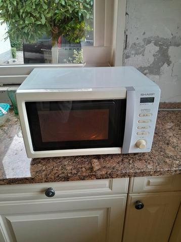 Sharp magnetron  beschikbaar voor biedingen