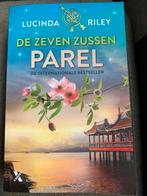 Parel - De Zeven Zussen, Boeken, Romans, Lucinda Riley, Zo goed als nieuw, Ophalen