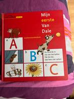 Mijn eerste Van Dale - Voorleeswoordenboek peuters, Ophalen of Verzenden, Zo goed als nieuw, 2 tot 3 jaar