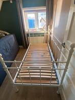 Ikea slaapbank Tromnes met lattenbodem, Ophalen, Tweepersoons, 140 cm, Zo goed als nieuw
