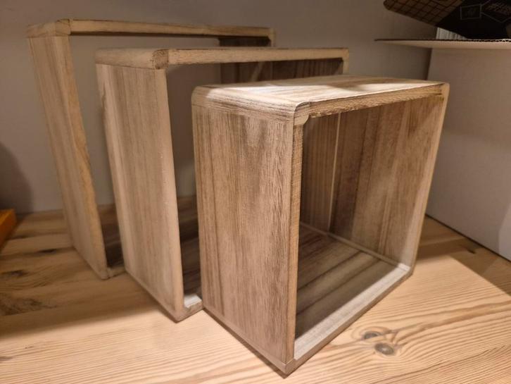 Kubus eiken set wandplank decoratie, Huis en Inrichting, Woonaccessoires | Lijsten, Zo goed als nieuw, Minder dan 50 cm, Minder dan 50 cm