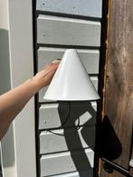 Twee buitenlampen wit, Huis en Inrichting, Ophalen, Zo goed als nieuw