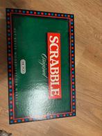 Scrabble spel met plastic letters - Goede staat!, Ophalen of Verzenden, Zo goed als nieuw