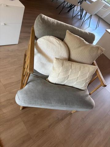 Fauteuil - Loods 5 beschikbaar voor biedingen