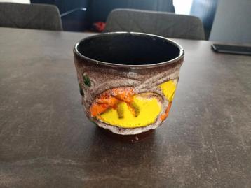Vintage bloempot Strehla keramiek GDR  beschikbaar voor biedingen