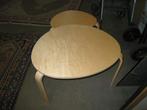 2 IKEA Svalsta bijzettafeltjes,, Gebruikt