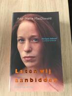Laten wij aanbidden van Ann-Marie MacDonald, Ophalen of Verzenden, Zo goed als nieuw
