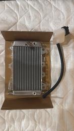 Radiateur gilera runner 125-180 en kvs tankje, Ophalen of Verzenden, Nieuw, Overige typen