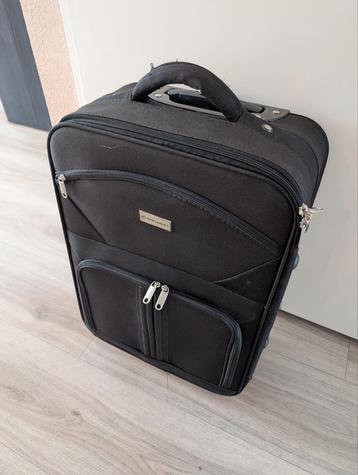 Koffer Norlander 38x57 beschikbaar voor biedingen