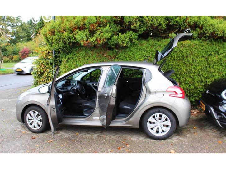 Peugeot 208 1.2 e-VTi Envy, Auto's, Peugeot, Bedrijf, Te koop, ABS, Airbags, Airconditioning, Boordcomputer, Centrale vergrendeling