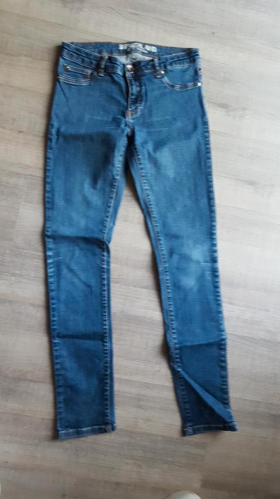 Sutherland Denim blauw M, Kleding | Dames, Broeken en Pantalons, Zo goed als nieuw, Maat 38/40 (M), Blauw, Lang, Ophalen of Verzenden