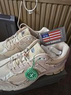 New Balance 2002R “Protection Pack”, Kleding | Heren, Schoenen, New Balance, Overige kleuren, Nieuw, Ophalen of Verzenden