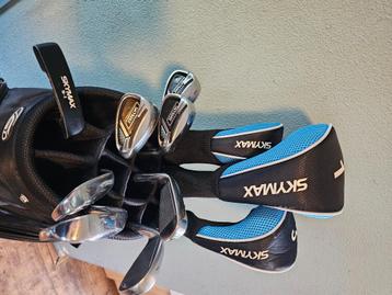 Leuke dames complete golfset Skymax met mooie tas beschikbaar voor biedingen