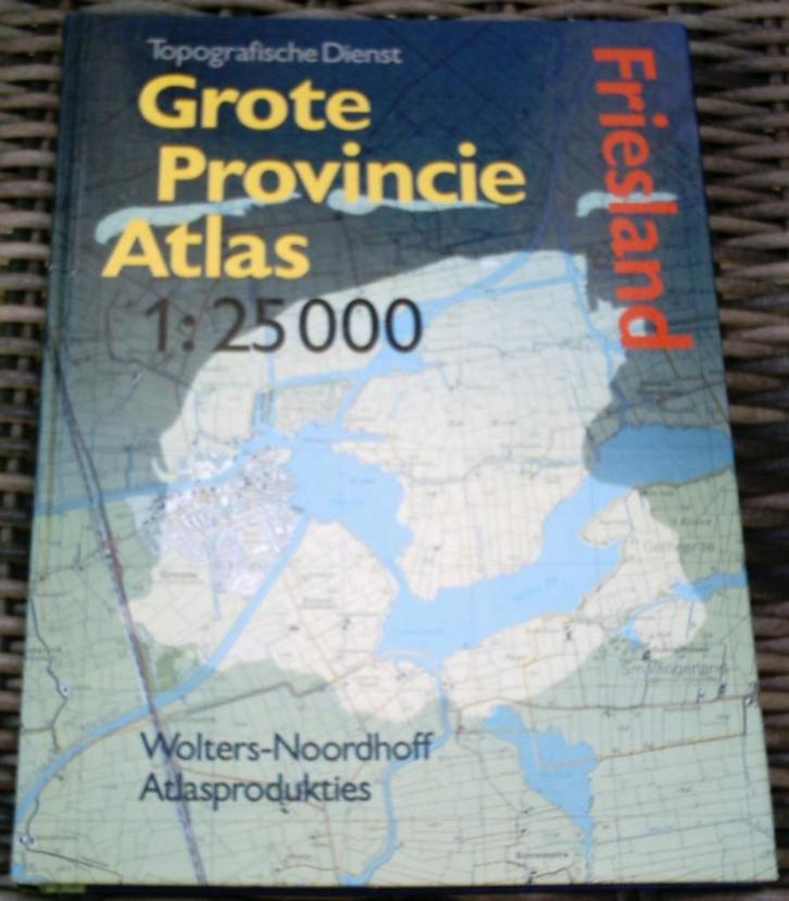 Grote Provincie Atlas Friesland. ISBN 9001961991., Boeken, Atlassen en Landkaarten, Zo goed als nieuw, Landkaart, Nederland, 1800 tot 2000
