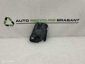 Motorkapslot Audi A3 8V Origineel  8V0823185B beschikbaar voor biedingen