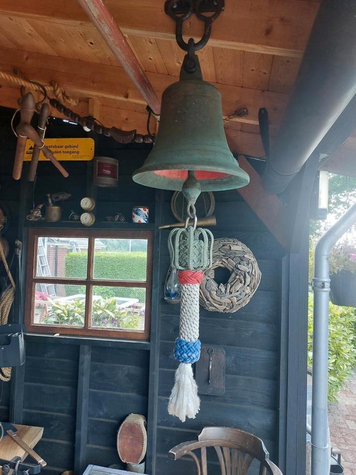 Grote zware bronzen scheepsbel, Verzamelen, Scheepvaart, Zo goed als nieuw, Ophalen