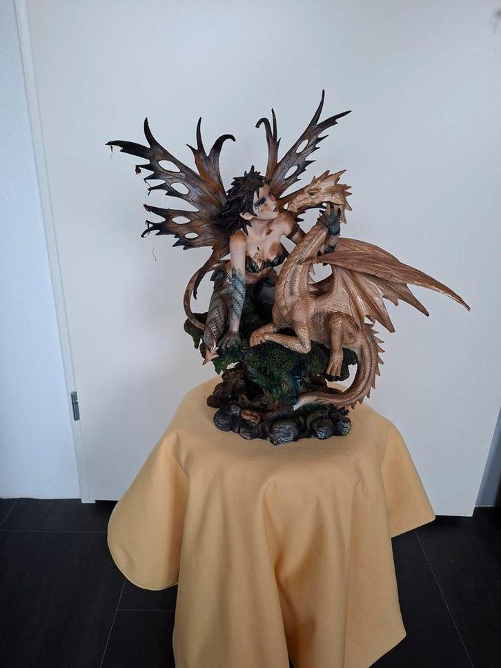 Fee met Draak Beeld, Antiek en Kunst, Kunst | Beelden en Houtsnijwerken, Ophalen