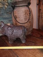 Mooi bewerkt olifant beeld brocante, Huis en Inrichting, ., Ophalen of Verzenden, Zo goed als nieuw, .