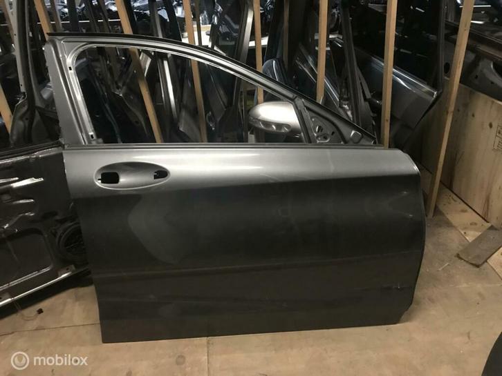 Mercedes C-klasse W205 S205 Voordeur rechts A2057220210, Auto-onderdelen, Carrosserie en Plaatwerk, Deur, Mercedes-Benz, Voor