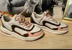 Guess sneaker maat 39, Ophalen of Verzenden, Zo goed als nieuw, Zwart, Sneakers of Gympen
