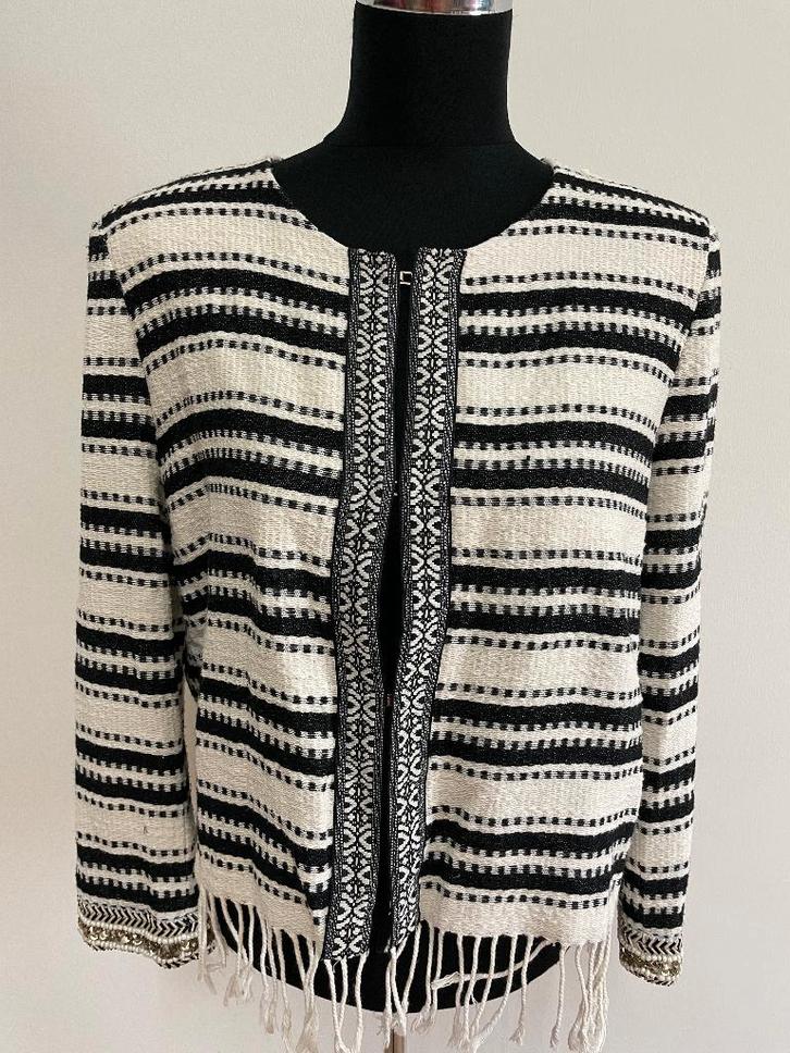 Jas51 - Cremekleurig Ana Alcazar jasje maat 42 (1), Kleding | Dames, Jasjes, Kostuums en Pakken, Zo goed als nieuw, Maat 42/44 (L)