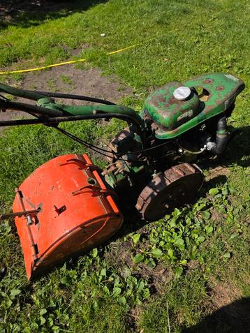Agria 2400 freesmachine 2 takt Hirth motor  beschikbaar voor biedingen