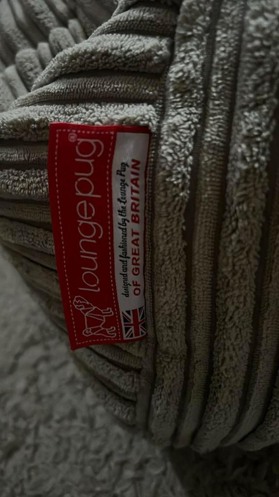 Loungepug zitzak, Huis en Inrichting, Woonaccessoires | Plaids en Woondekens, Zo goed als nieuw, Ophalen