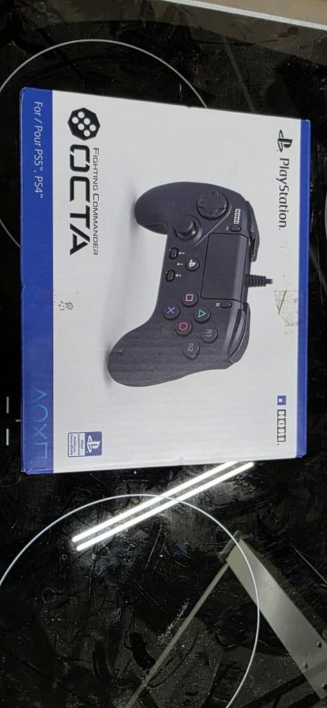 Hori Fighting Commander - Gamepad voor PS5/PS4, Ophalen of Verzenden, Gebruikt