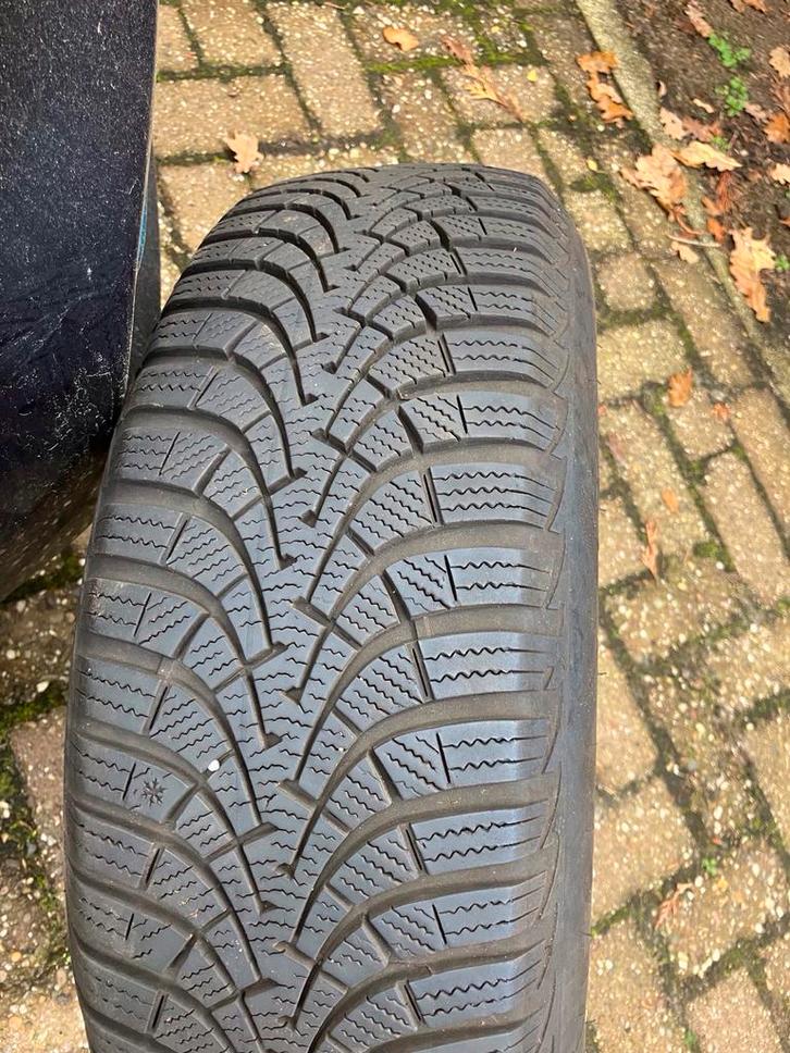 4x 15 inch GoodYear Ultragrip Winterbanden met velg, Auto-onderdelen, Banden en Velgen, Banden en Velgen, Winterbanden, 15 inch