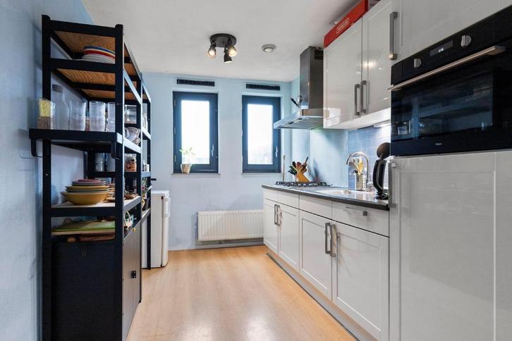 2e hands Keuken (crème kleur), Huis en Inrichting, Keuken | Complete keukens, Gebruikt, Enkelwandige keuken, Crème, Hout, Hoogglans of Gelakt