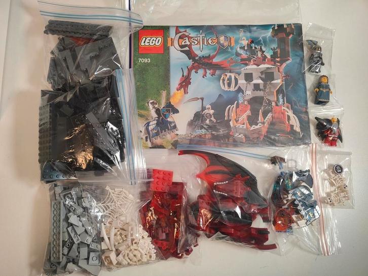 Lego set 7093 Castle Skeleton Tower, Kinderen en Baby's, Speelgoed | Duplo en Lego, Zo goed als nieuw, Lego, Complete set, Ophalen of Verzenden